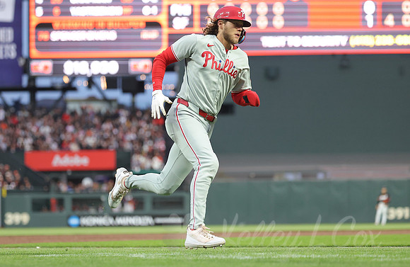 MLB: Philadelphia Phillies at San Francisco Giants