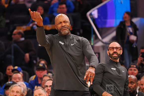 NBA: Orlando Magic at Golden State Warriors