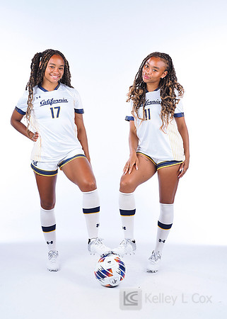 Anysa Gray (17), Amaya Gray (11)