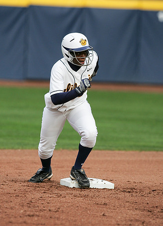 Cal Softball vs Santa Clara