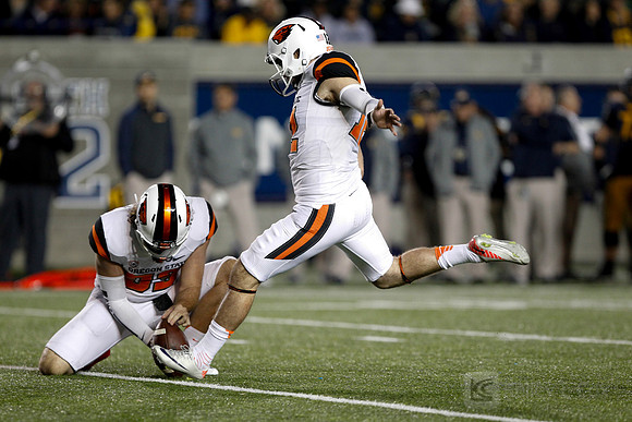 NCAA Football: Oregon State at California
