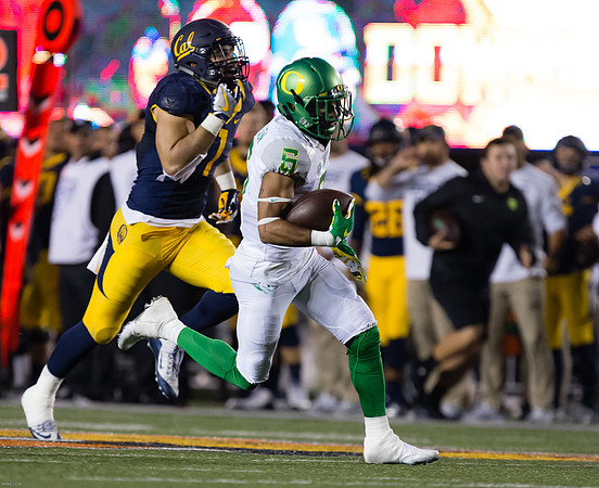 NCAA Football: Oregon at California