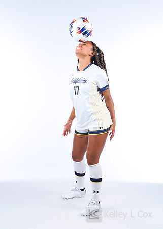 Anysa Gray (17)