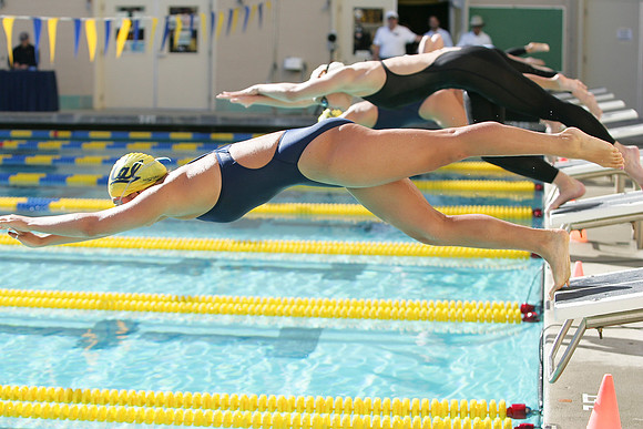 Cal Women's Swimming vs USC