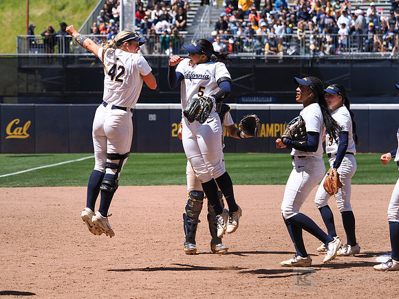Kaylee Pond (42), Mika Lee (5)