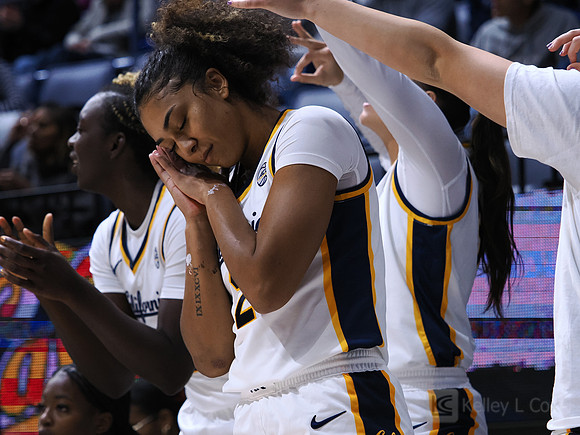 Women’s Basketball: California Golden Bears vs Saint Mary’s Gaels