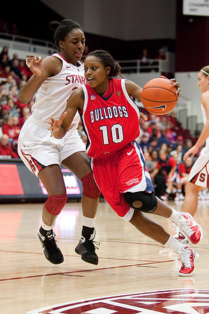NCAA WOMEN'S BASKETBALL 2010 - Dec 12 - Fresno State at Stanford