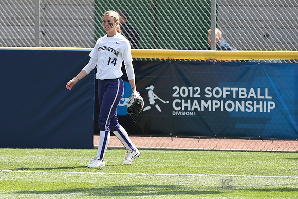 Softball: Washington vs Cal