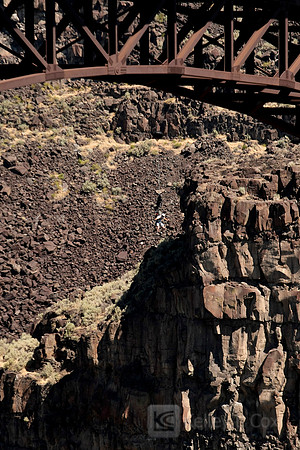 BASE Jumping