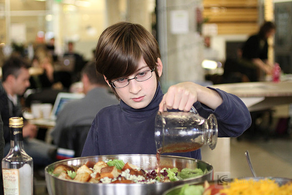 Out of the Box - Sprouts Cooking Club