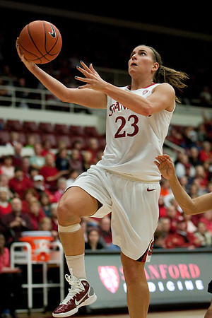 NCAA WOMEN'S BASKETBALL 2011 - Jan 6 - Arizona at Stanford