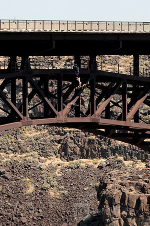 BASE Jumping