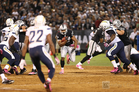 NFL: San Diego Chargers at Oakland Raiders