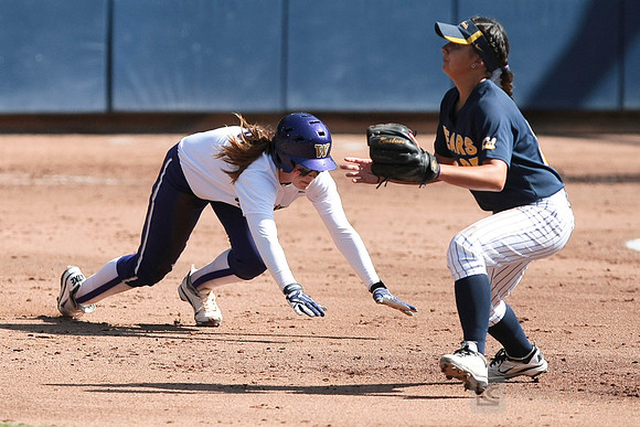 Softball: Washington vs Cal