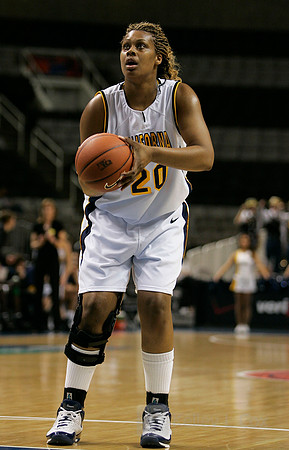 Devanei Hampton