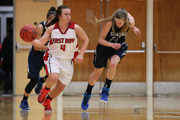 Cal State East Bay Pioneers guard Shannon Bland (4)