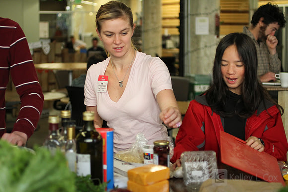 Out of the Box - Sprouts Cooking Club