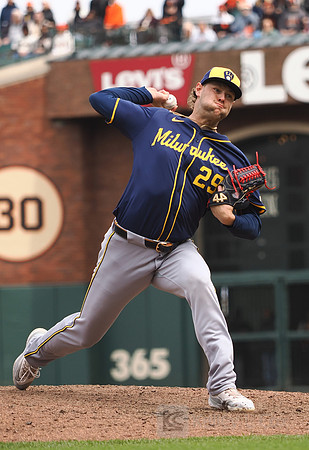 MLB: Milwaukee Brewers at San Francisco Giants