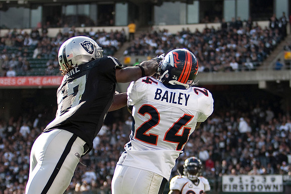 NFL: Denver Broncos at Oakland Raiders