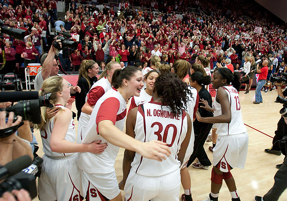 NCAA WOMEN'S BASKETBALL 2010 - Dec 30 - Connecticut at Stanford