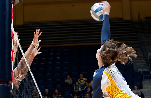 Cal Volleyball vs ASU