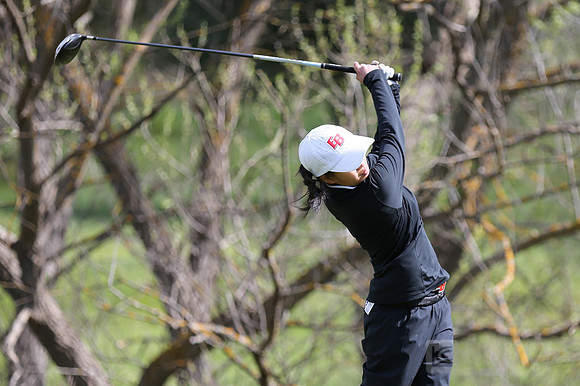 CSUEB Womens Golf