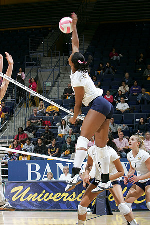 Cal Volleyball vs Arizona State