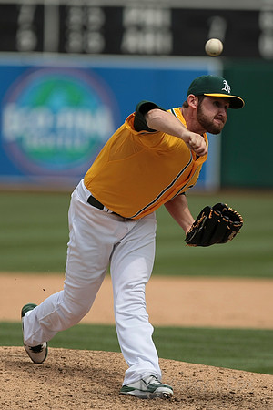 MLB: Chicago White Sox at Oakland Athletics