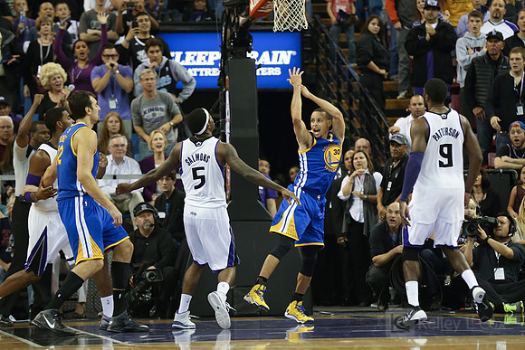 NBA: Golden State Warriors at Sacramento Kings