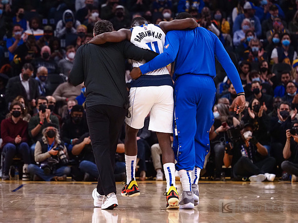 NBA: Dallas Mavericks at Golden State Warriors