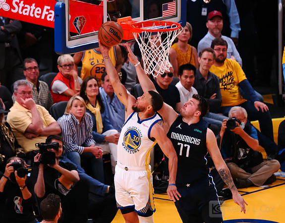 NBA: Playoffs-Dallas Mavericks at Golden State Warriors