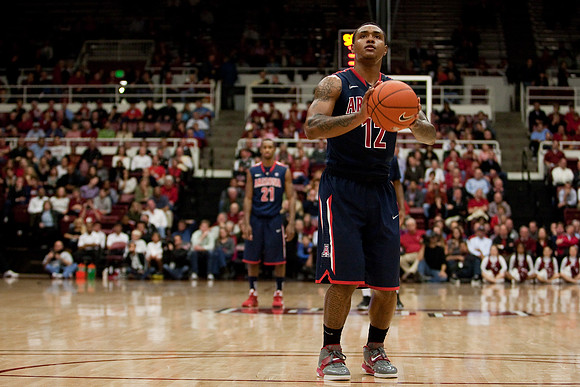 NCAA MEN'S BASKETBALL 2011 - Feb 03 - Arizona at Stanford