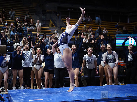 Mya Lauzon