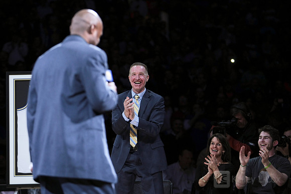 NBA: Minnesota Timberwolves at Golden State Warriors