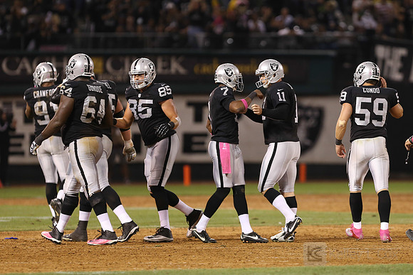 NFL: San Diego Chargers at Oakland Raiders