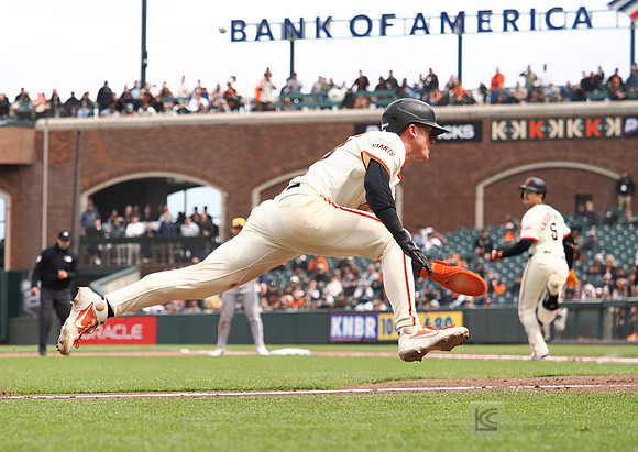 MLB: Milwaukee Brewers at San Francisco Giants