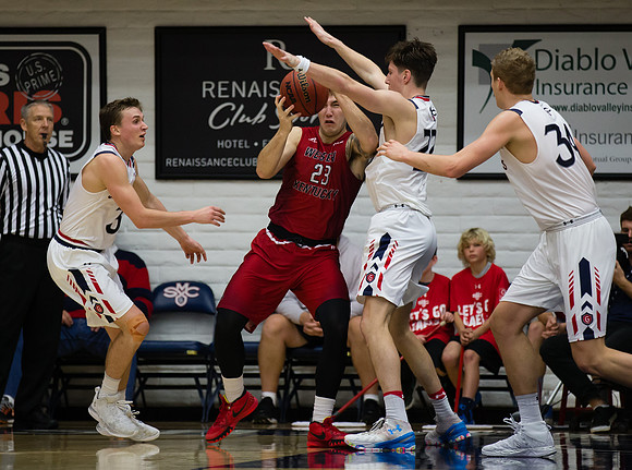 NCAA Basketball: Western Kentucky at St. Mary's