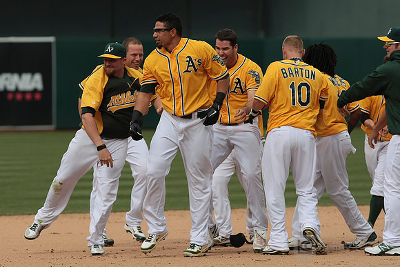 MLB: Chicago White Sox at Oakland Athletics