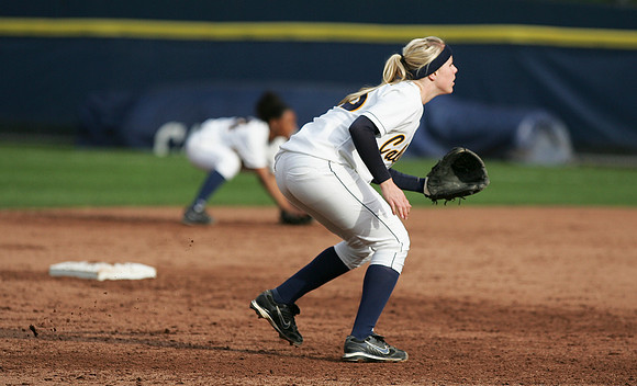 Cal Softball vs Santa Clara
