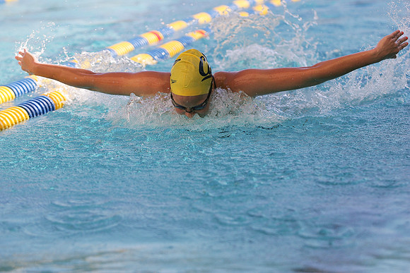 Cal Women's Swimming vs USC