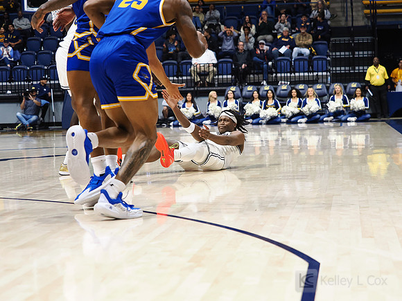 Men’s Basketball: California Golden Bears vs CSU Bakersfield