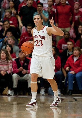 NCAA WOMEN'S BASKETBALL 2010 - Dec 30 - Connecticut at Stanford