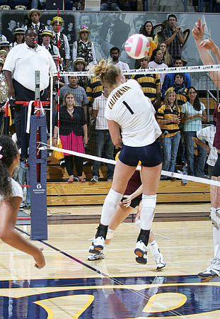 Cal Volleyball vs Arizona State
