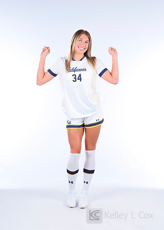 Julia Gonsman (34)