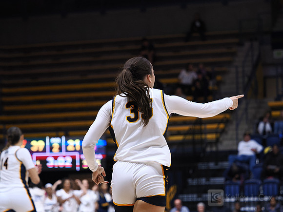 Women’s Basketball: California Golden Bears vs Saint Mary’s Gaels