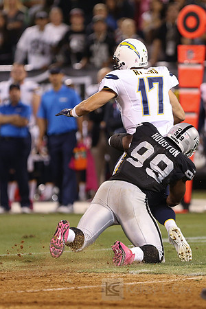 NFL: San Diego Chargers at Oakland Raiders