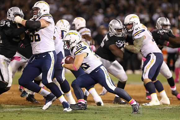 NFL: San Diego Chargers at Oakland Raiders