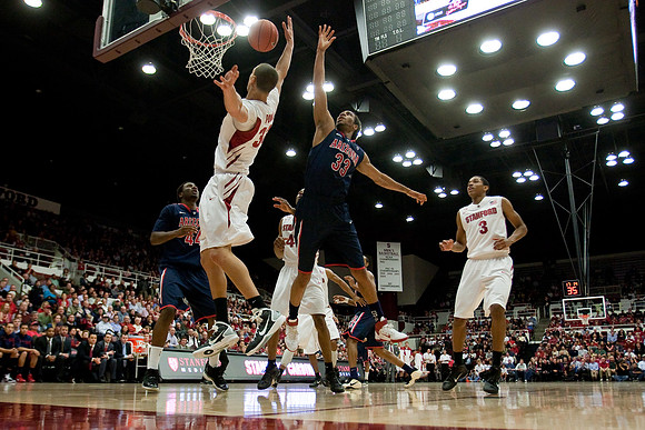 NCAA MEN'S BASKETBALL 2011 - Feb 03 - Arizona at Stanford
