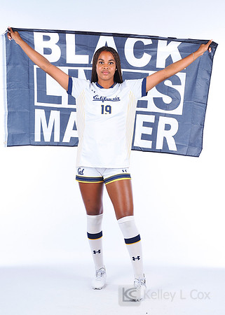 Courtney Boone (19)