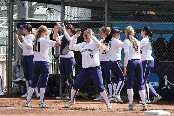 Softball: Washington vs Cal